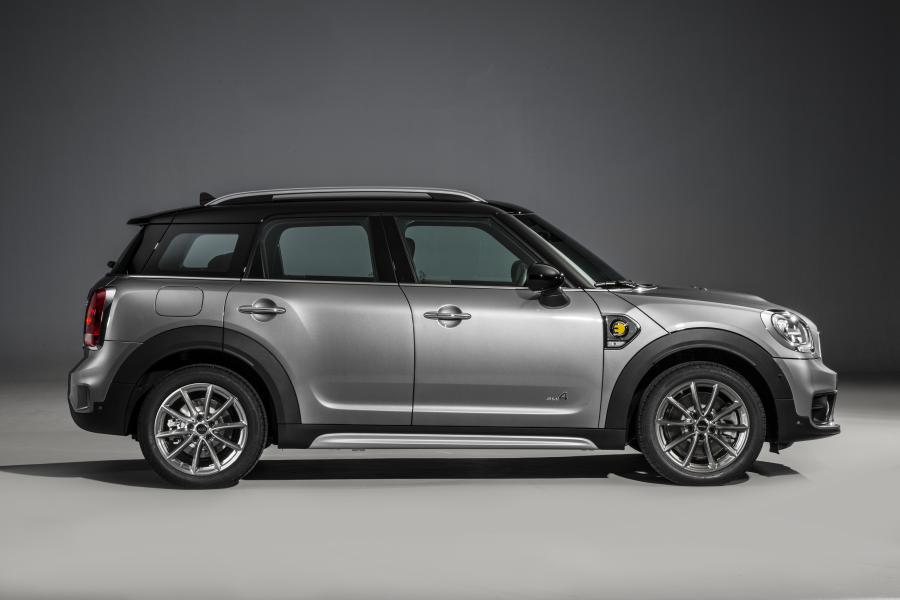  Mini Cooper S E Countryman ALL4 (F60) 2017 года  (WW) (фото 4 из 173)